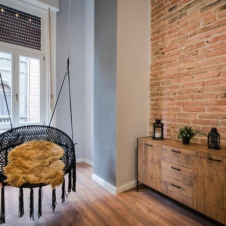 Aradi Chic Apartment Budapest Bagian luar foto
