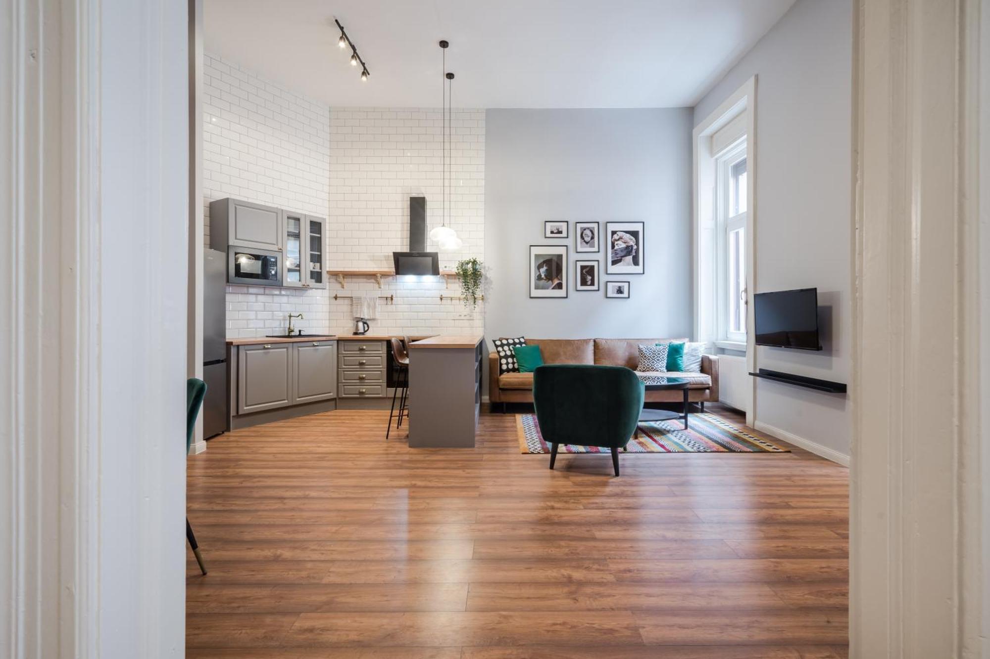 Aradi Chic Apartment Budapest Bagian luar foto